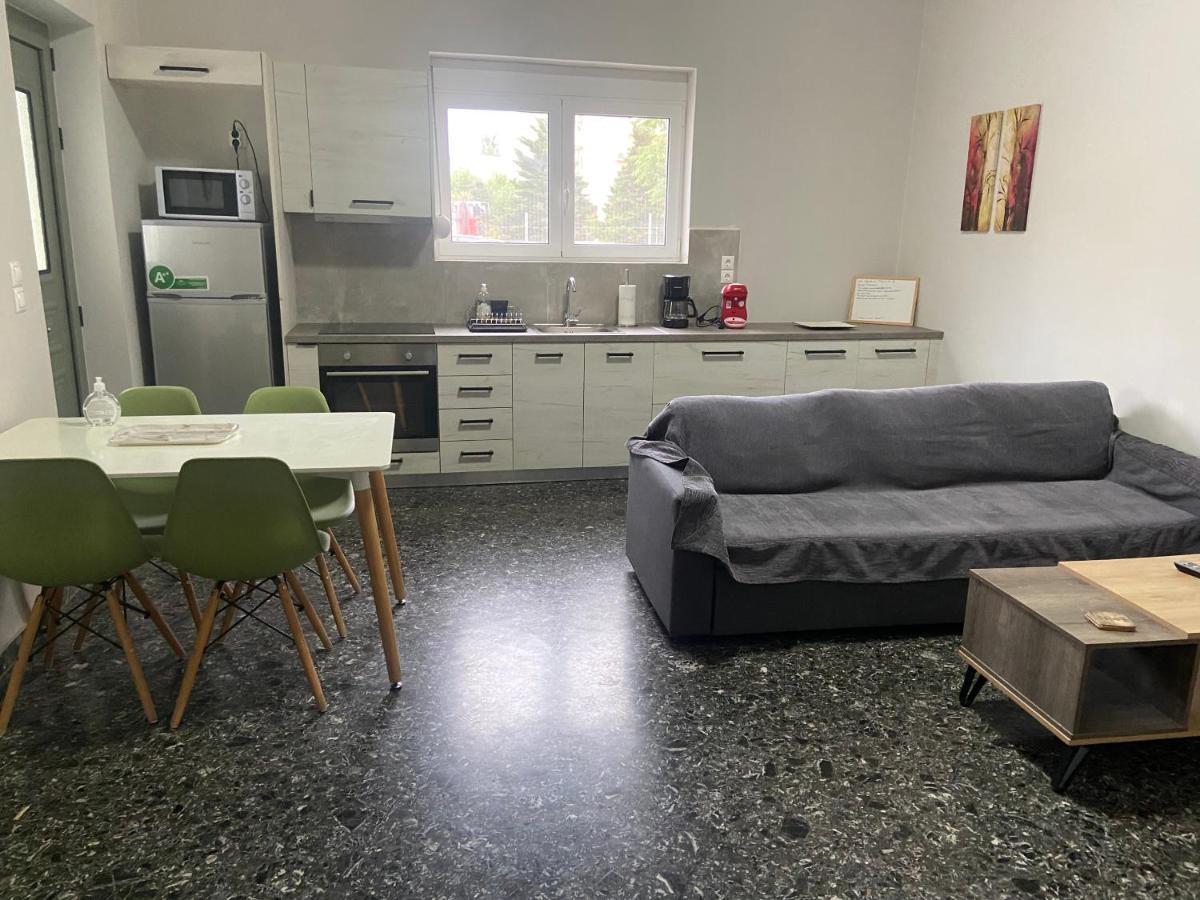 Superior Apartments 코로피온 외부 사진